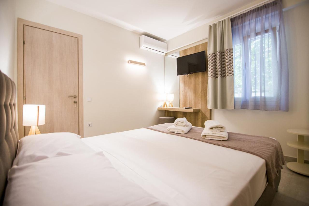 Armonia Resort Ofrínion 外观 照片
