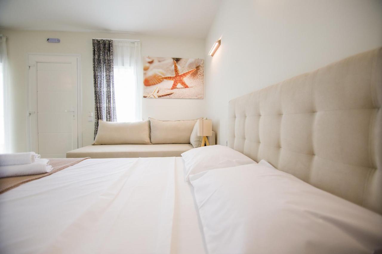 Armonia Resort Ofrínion 外观 照片