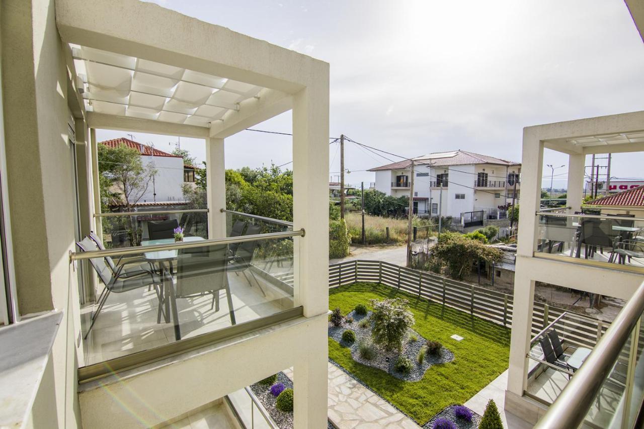 Armonia Resort Ofrínion 外观 照片